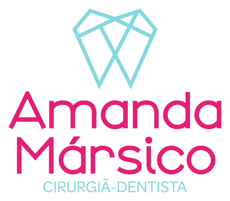 Amanda Mársico — logotipo vertical